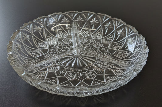 Bowl de Vidrio con Divisiones y Borde Ondulado