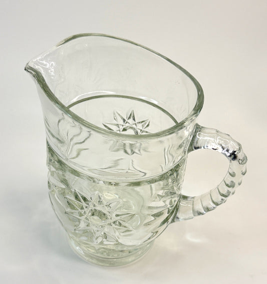 Pichel de Vidrio Tallado 5 1/2" alto
