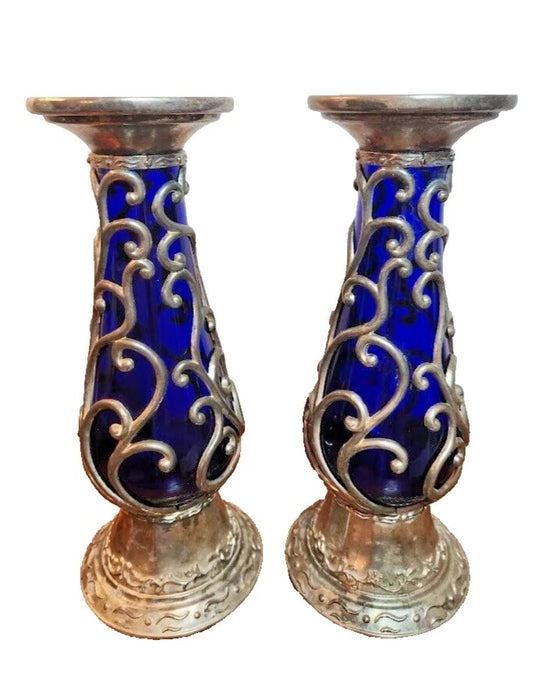 Candelabro fijante con filigrana plateada