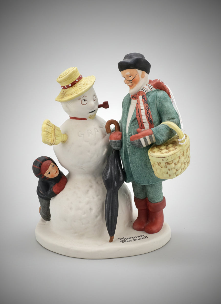 Norman Rockwell representa a un niño escondido detrás de un muñeco de nieve que tiene la palabra "GRANPA" grabada en el pecho, mientras el abuelo real se encuentra a su lado.