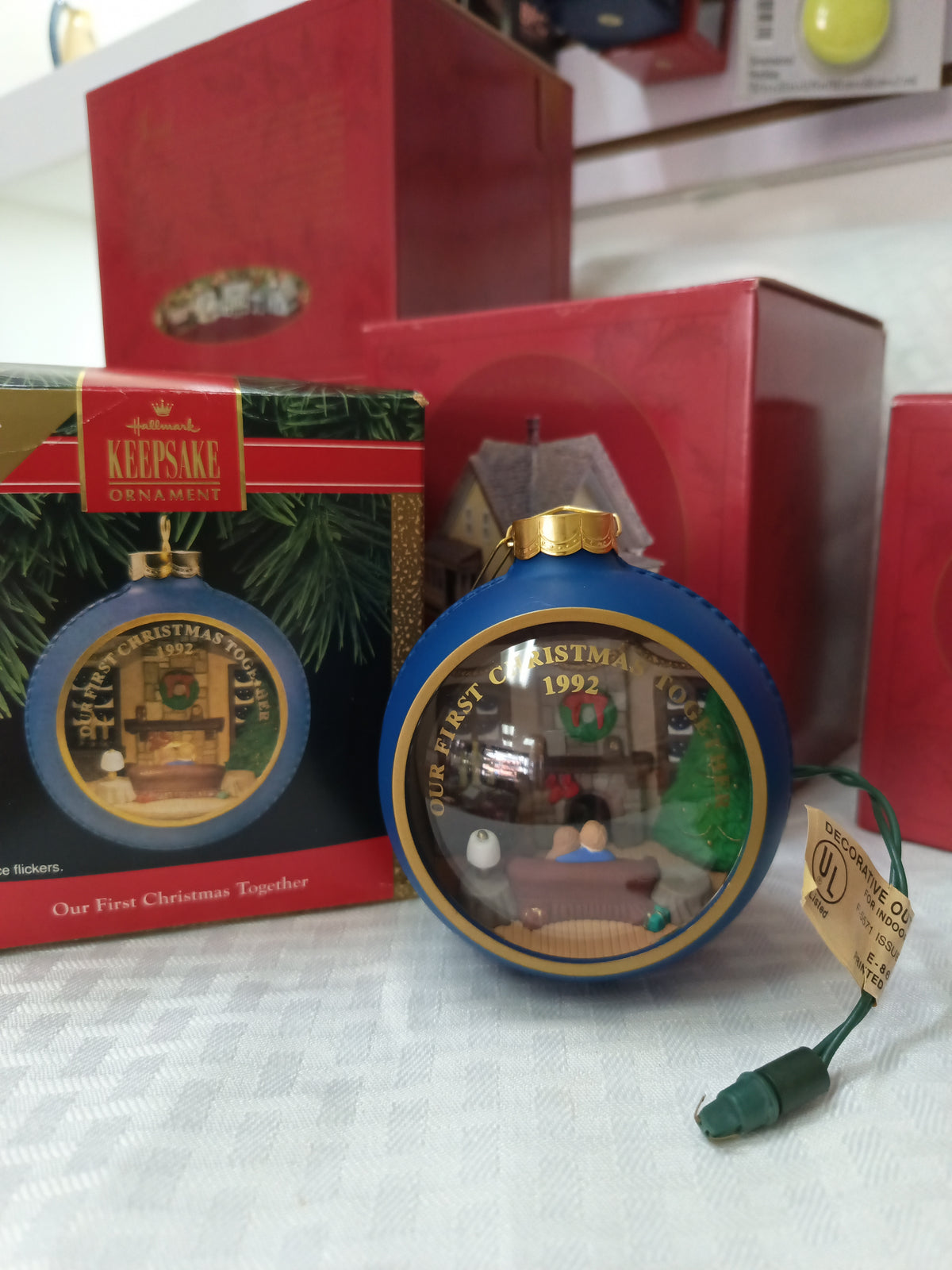 Adornó Navideño Vintage, KEEPSAKE Hallmark MAGIC LIGHT