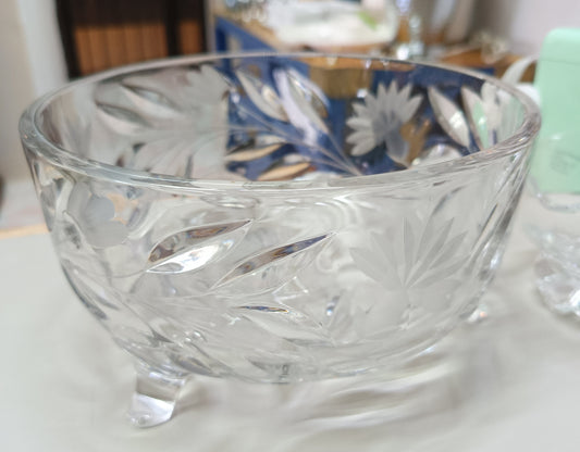 Bowl de cristal 24% plomo decorativo de cristal tallado presenta un diseño vintage de molinete