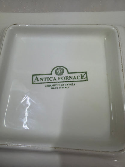 Fuente o plato ovalada grande de cerámica Antica Fornace, elaborada y decorada a mano en Italia. Mide 54x42 cm,