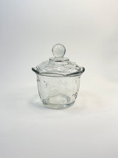 Conjunto de Jarra y Bombonera en Cristal Prensado Floral