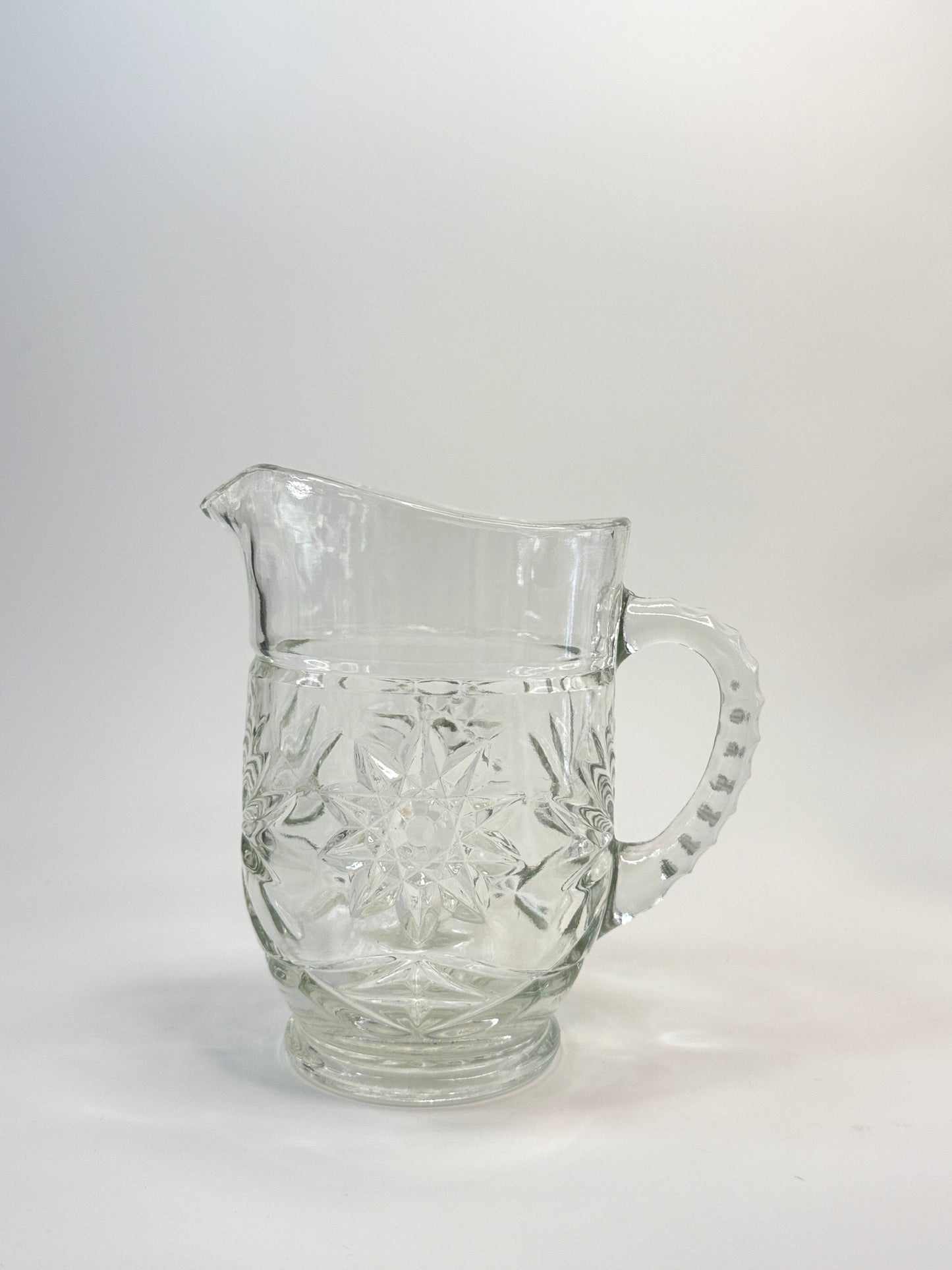 Jarra de vidrio Tallado