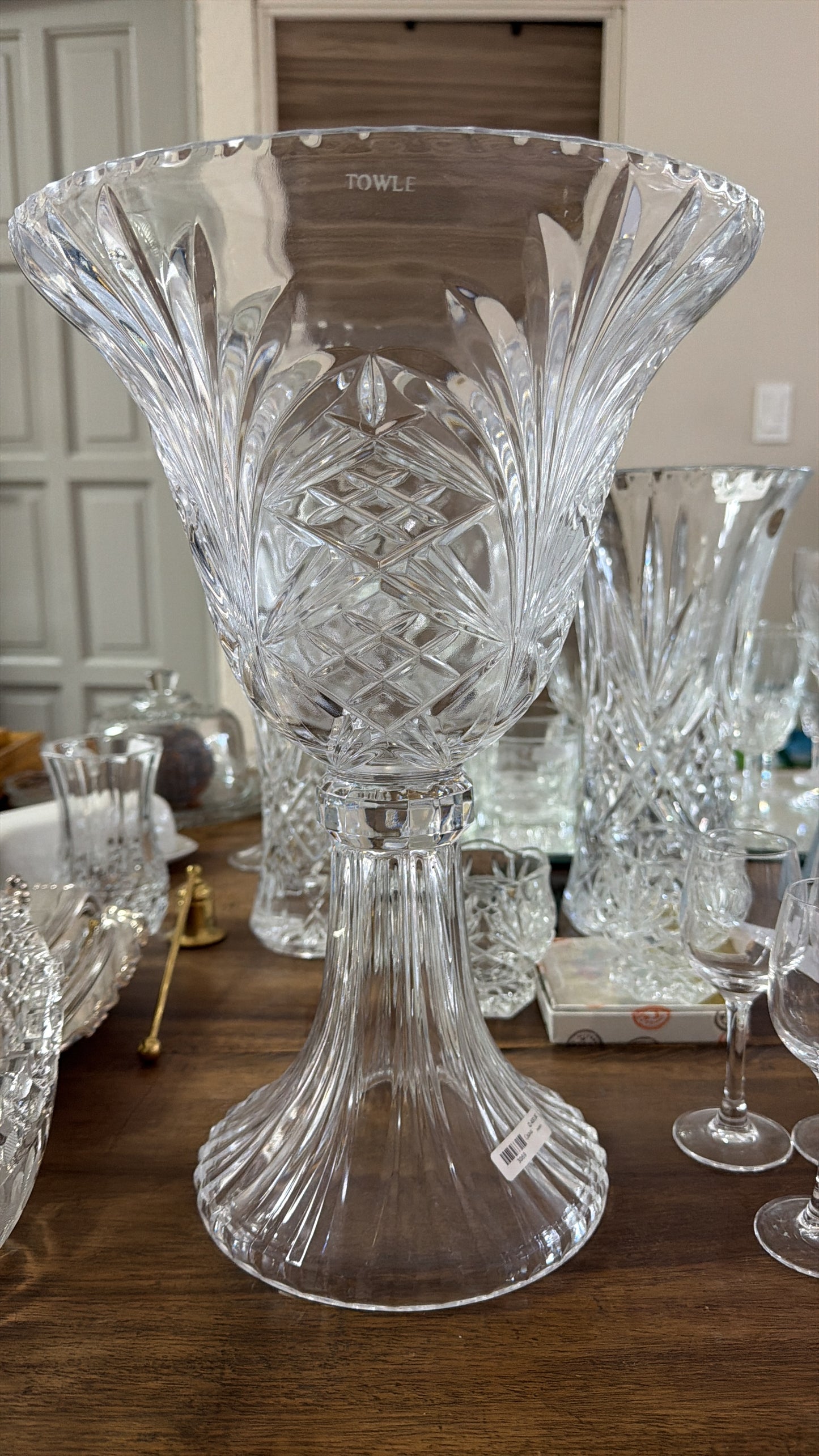 Centro de mesa, frutero y florero de pedestal en cristal de plomo firmado Towle