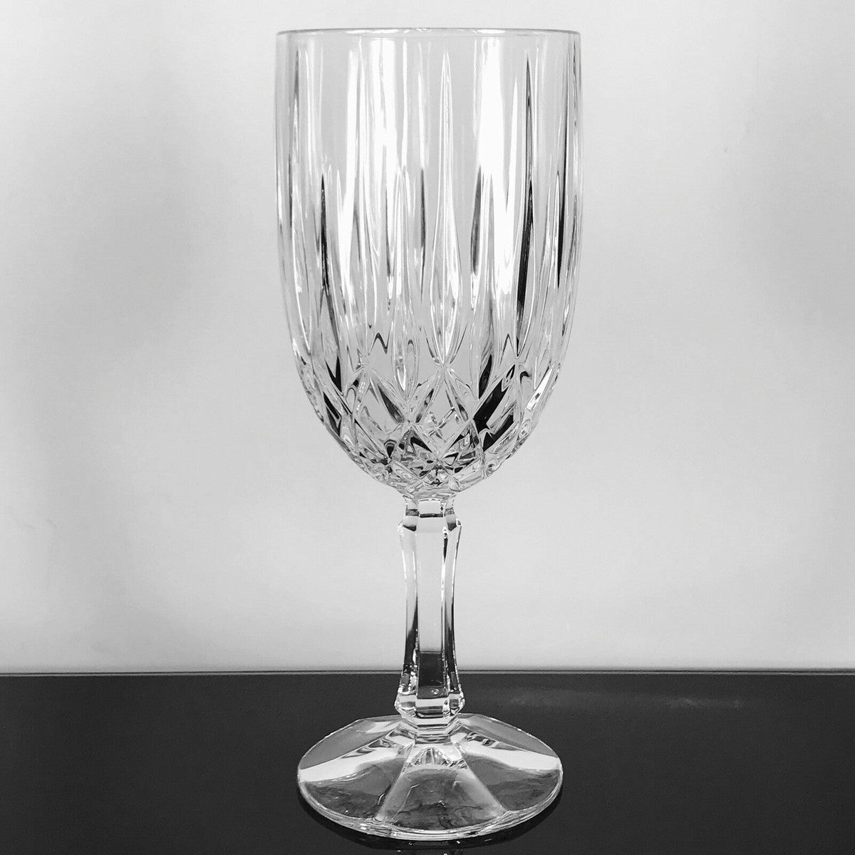 Set de 5 copas de vino Gorham Regalta de cristal, 8.5 pulgadas de altura.