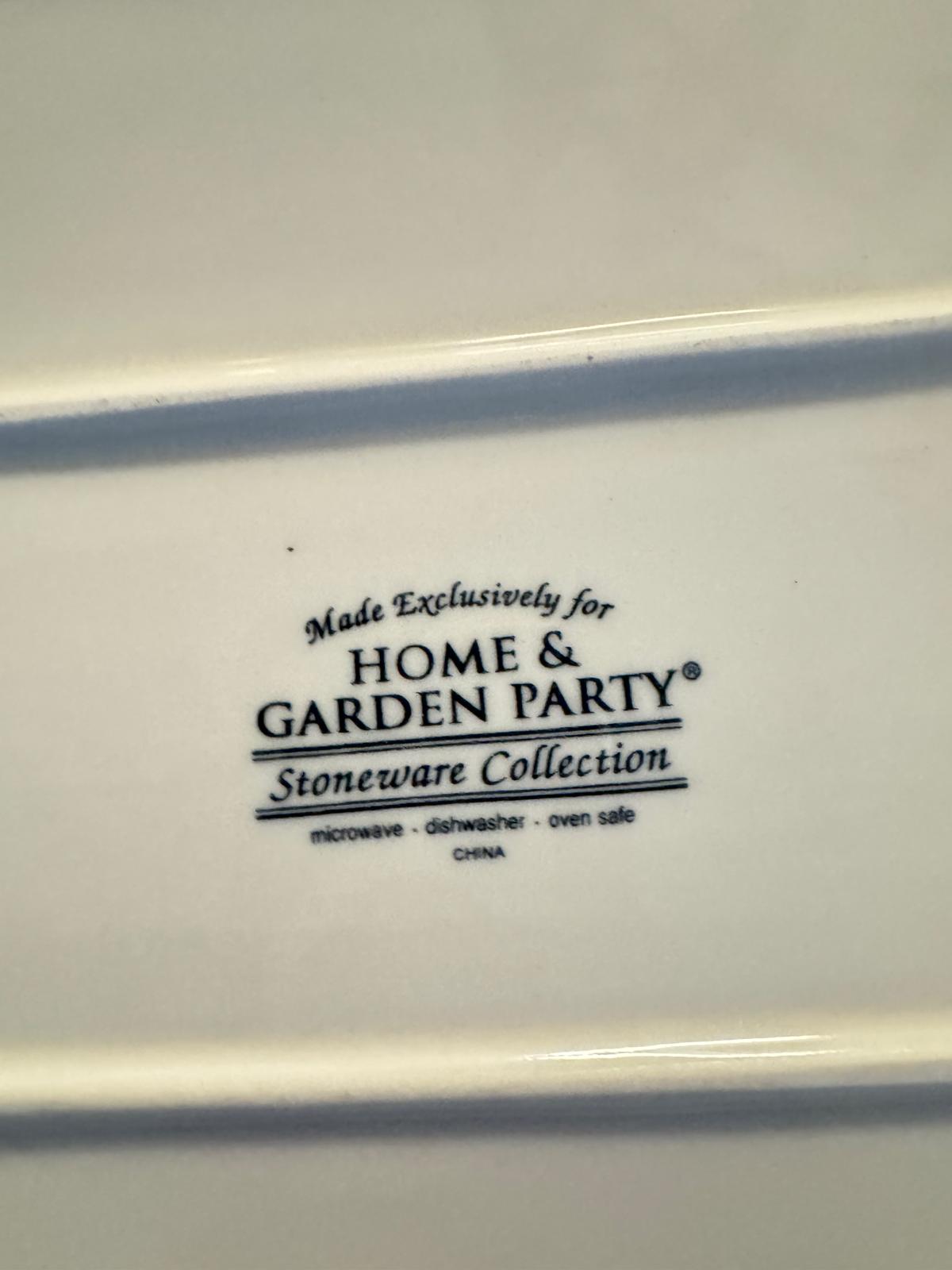 Cazuela de piedra cerámica – Pampered Chef con tapa incluida Forma rectangular / exterior blanco satinado / interior sin esmaltar