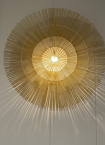Escultura Mural Sol Sunburst Dorado