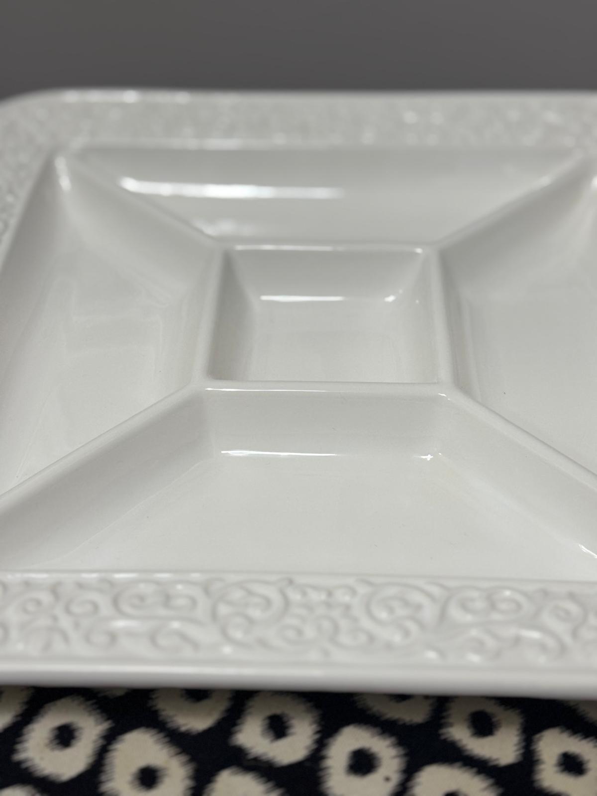 Plato de Servicio – St Michael “Fruit Embossed”