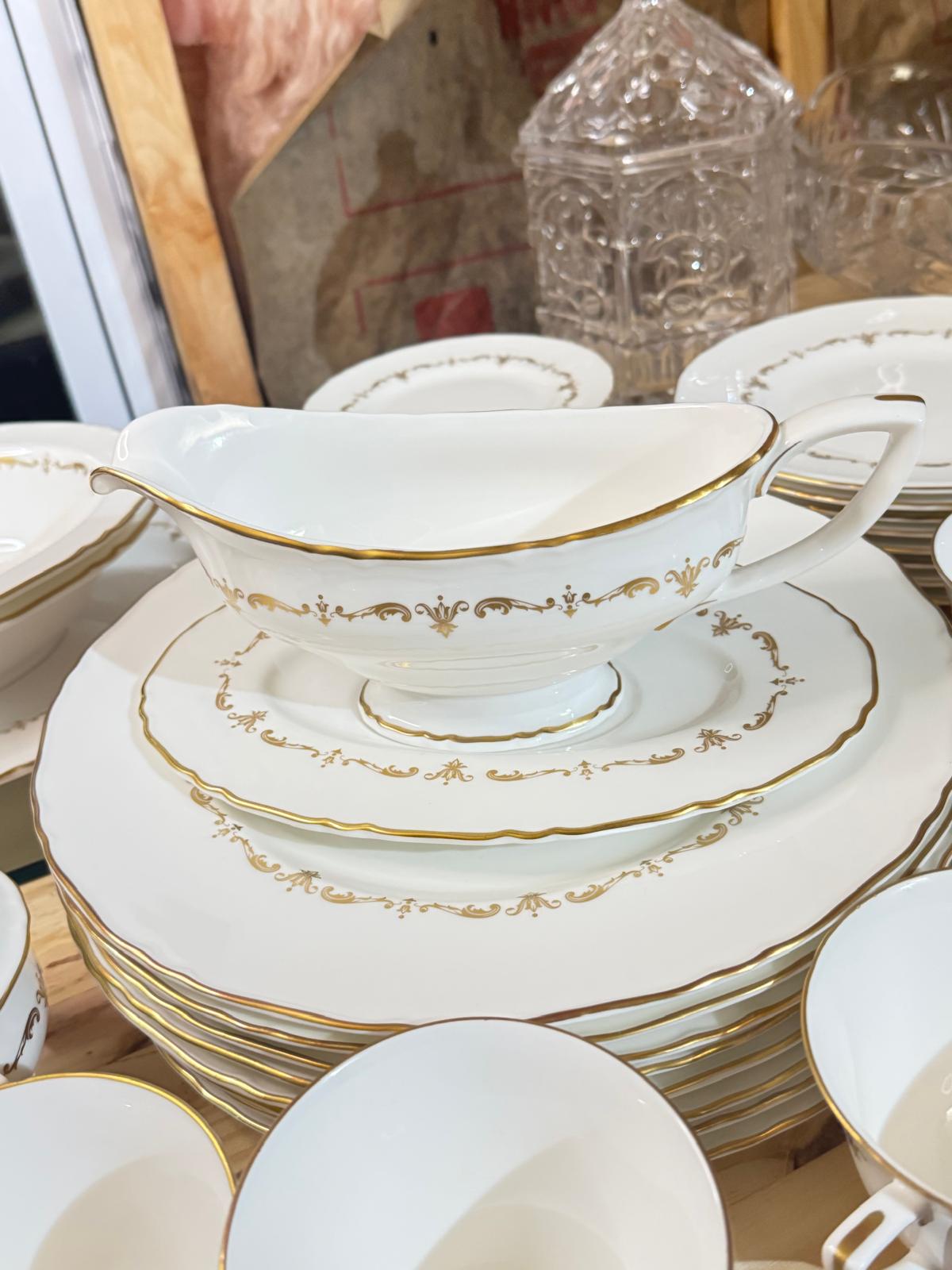 VAJILLA GOLD 46 piezas (para 8 personas) lo