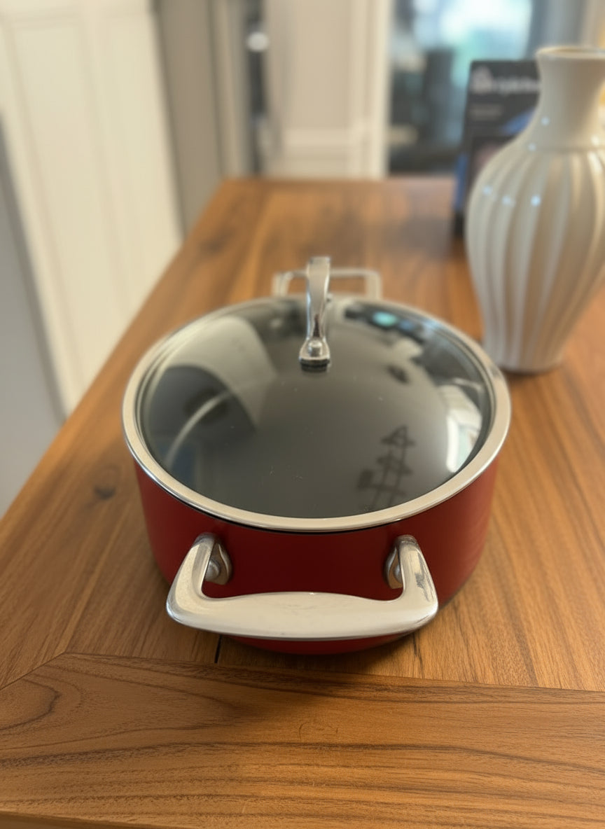 Caserola de aluminio con tapadera de vidrio