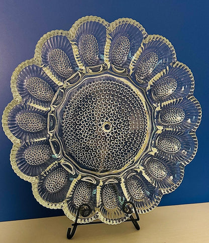 Plato de Vidrio Vintage con Borde Ondulado