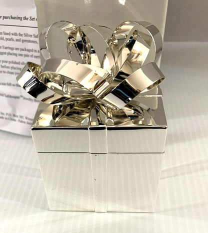 Caja decorativa – con diseño de regalo