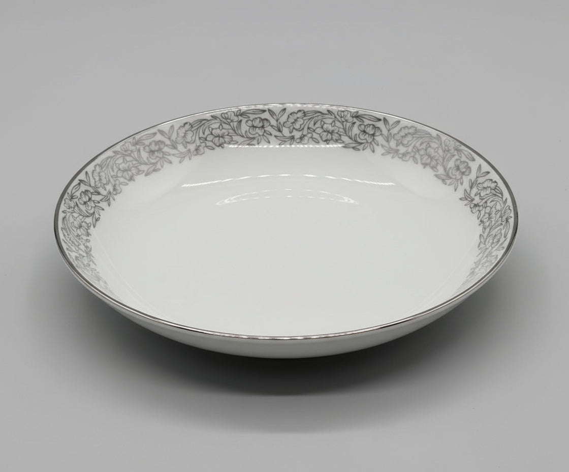 Vajilla de porcelana japonesa Arita – Diseño floral en gris plata