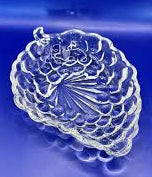 Platos  de Vidrio Vintage con Asa y Relieve Decorativo