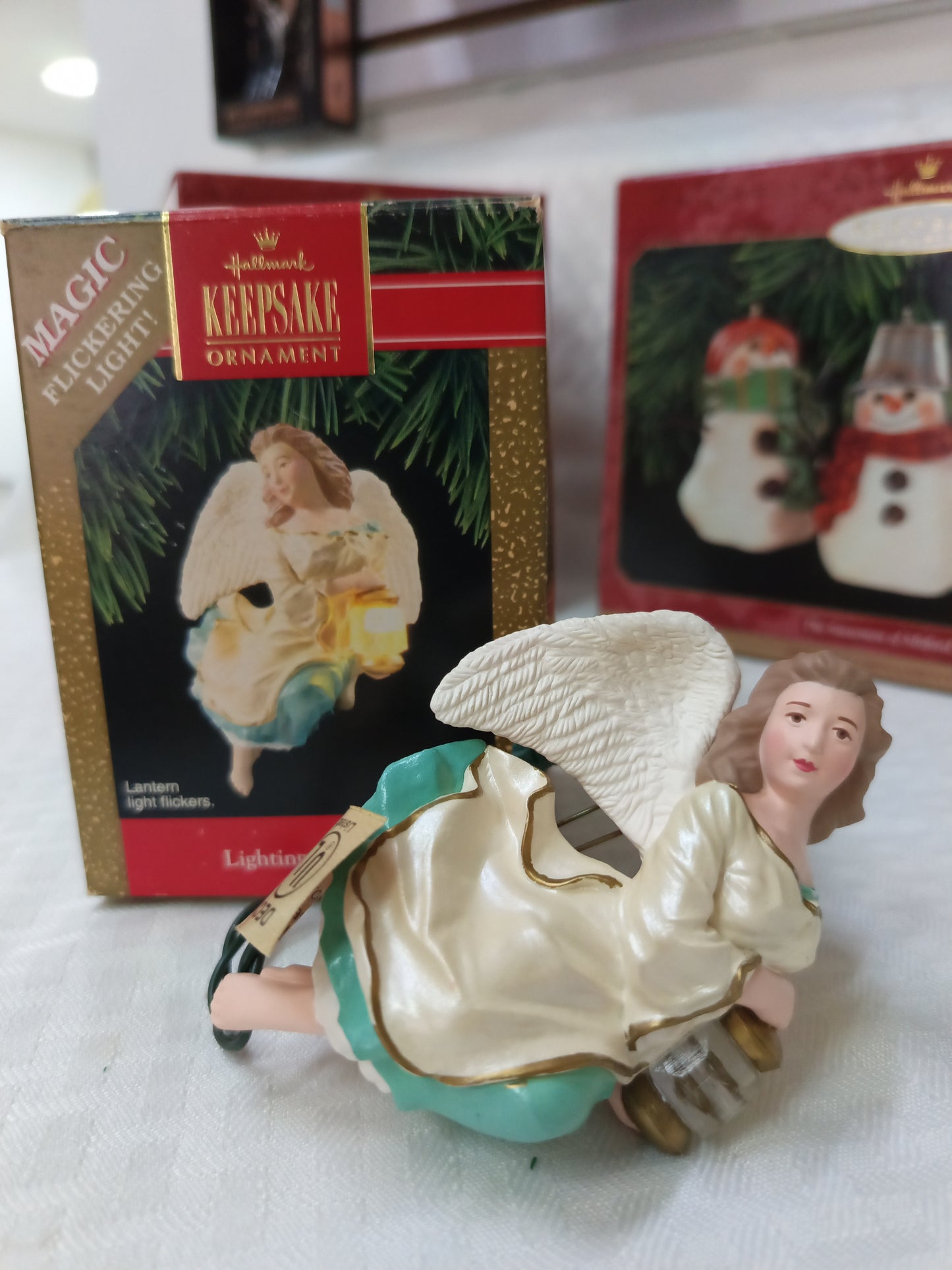 Adorno Navideño de la Colección KEEPSAKE Hallmark Light