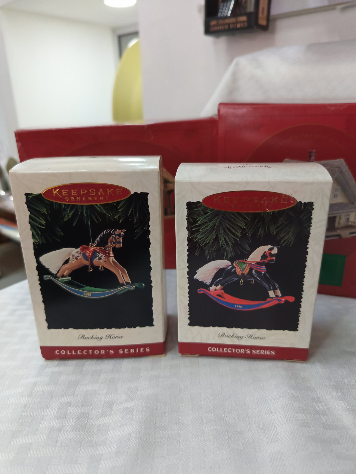 Adornó Navideño de Colección KEEPSAKE Hallmark (Caballo)