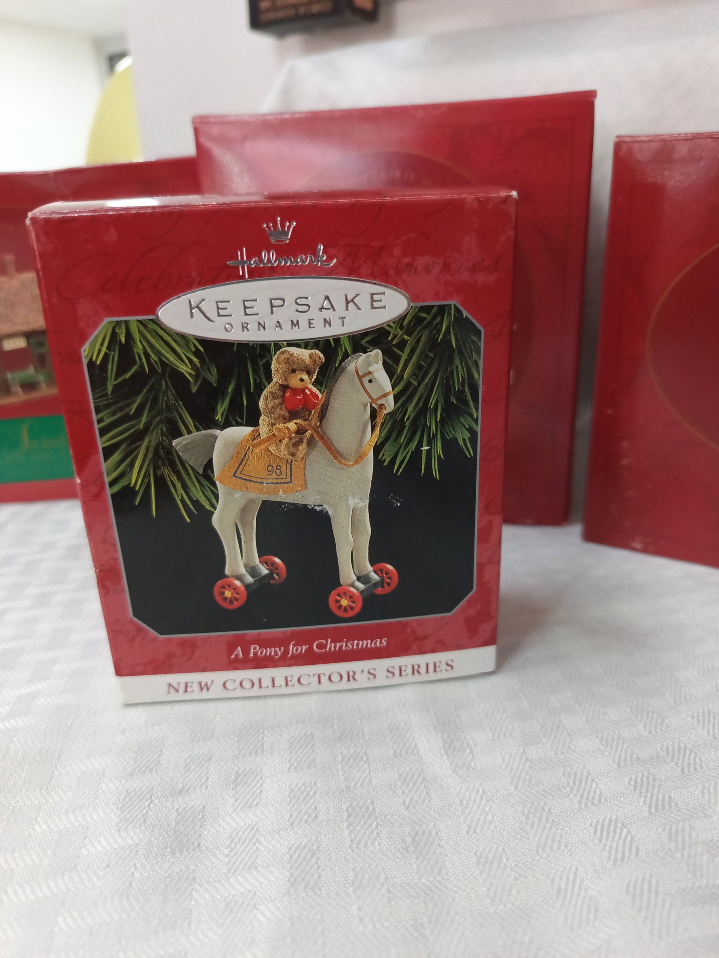 Adornó Navideño de Colección KEEPSAKE Hallmark (Caballo)