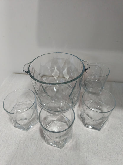 Set. Hielera y Vasos 5 Piezas