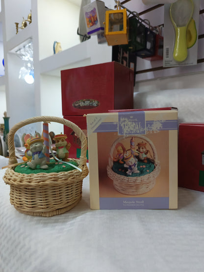 Adornó de Pascua Maypole Hallmark