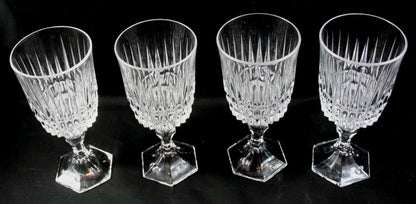 Vintage Fostoria Heritage Crystal Wine glass 6 1/8 tall Set of 4