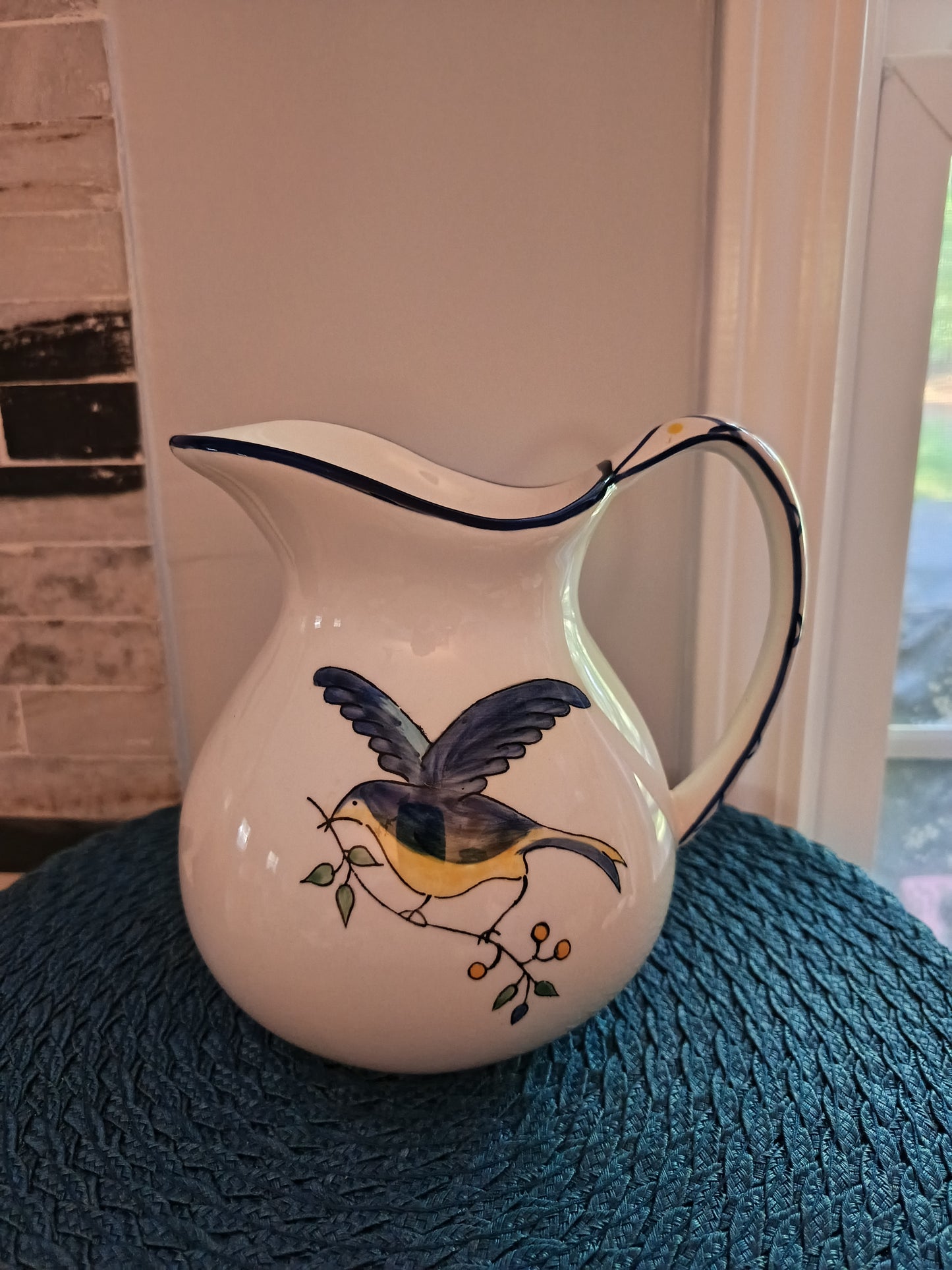 Italy Pottery Uccello Bird
