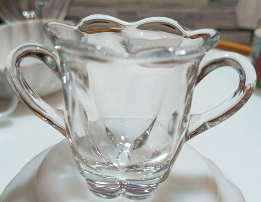 Set de cremera y azucarera de cristal de plomo vintage tiene una altura de 6.35 cm.