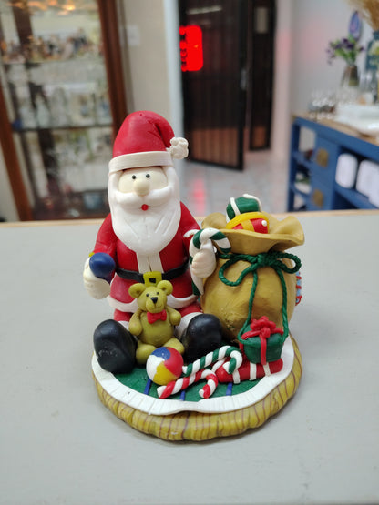Figura Navideña (Santa Con Regalos ideal para decorar tu pastel )