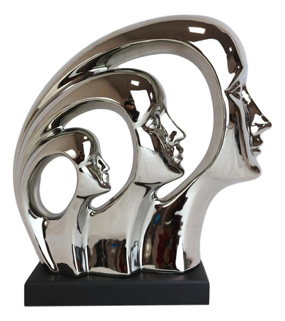 Escultura de cerámica