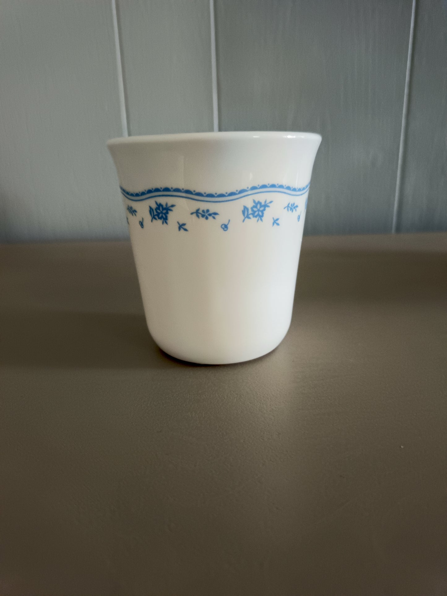 La taza "Morning Blue" de Corelle Corning