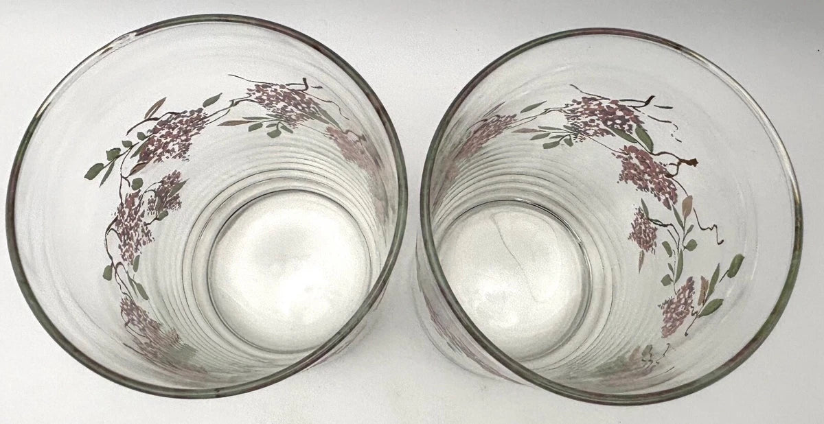 El set de 7 vasos Corelle Wisteria es ideal para el servicio de agua, capacidad 16oz.