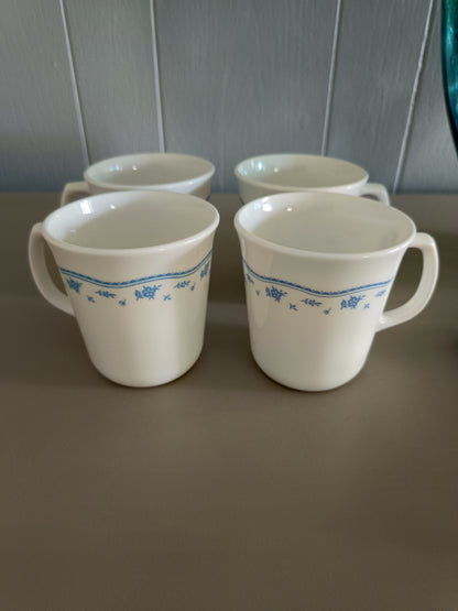 La taza "Morning Blue" de Corelle Corning