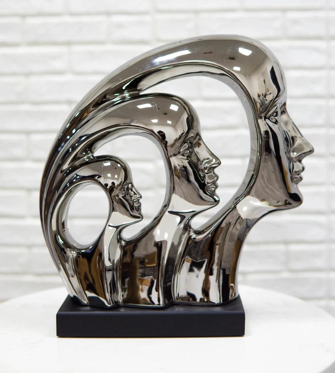 Escultura de cerámica