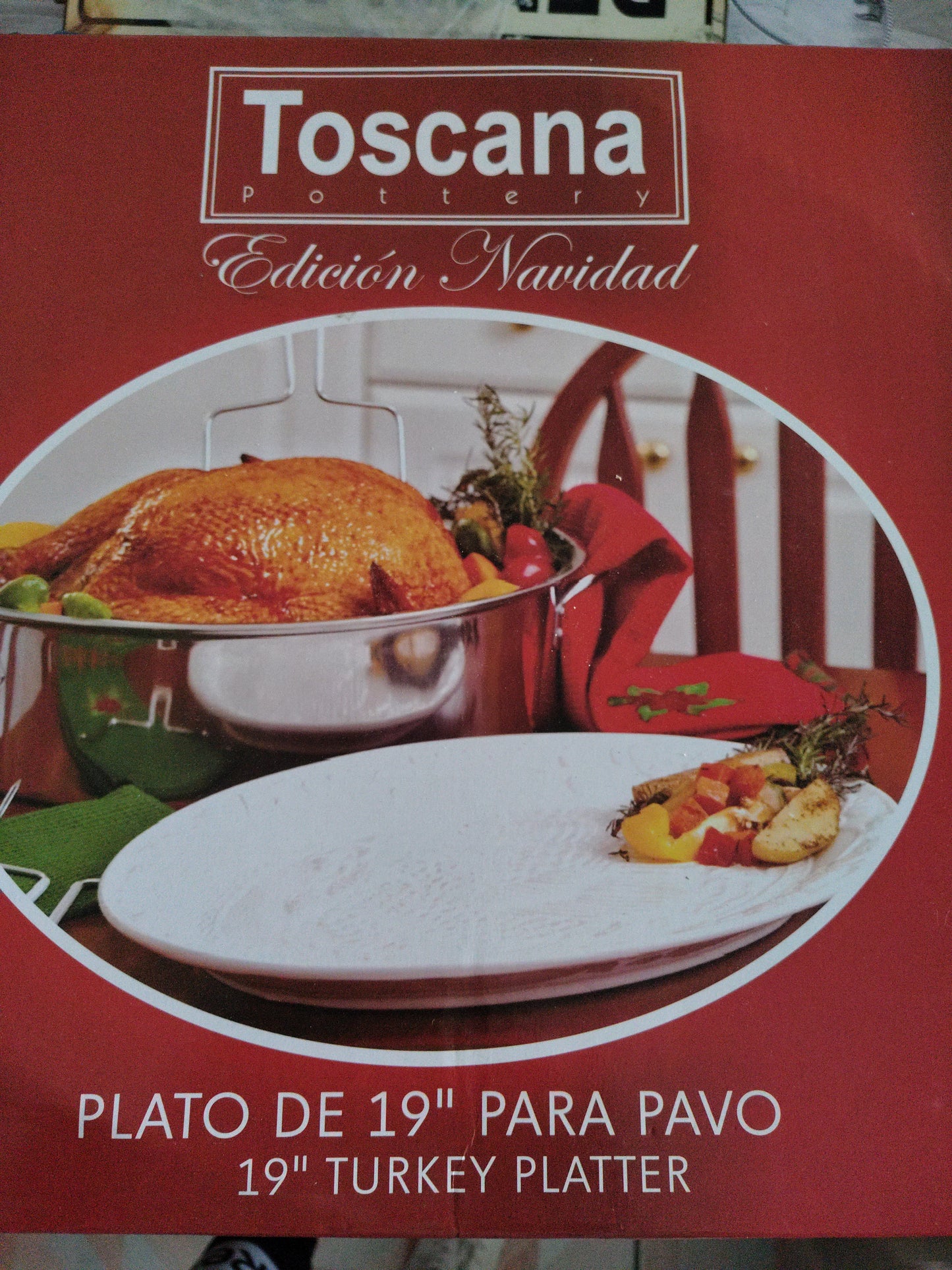 Plato Navideño de 19" Para Pavo