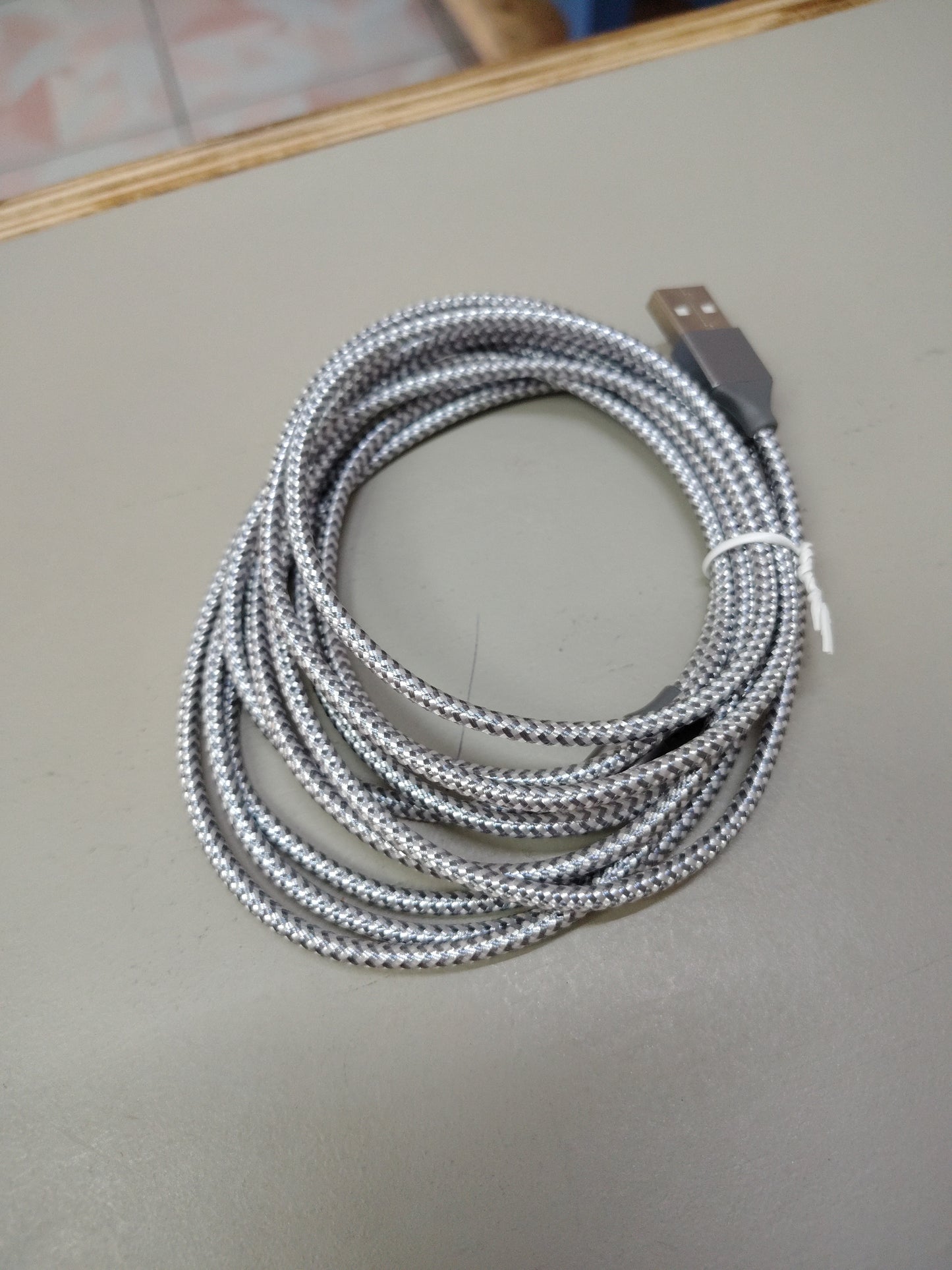Cable de celular
