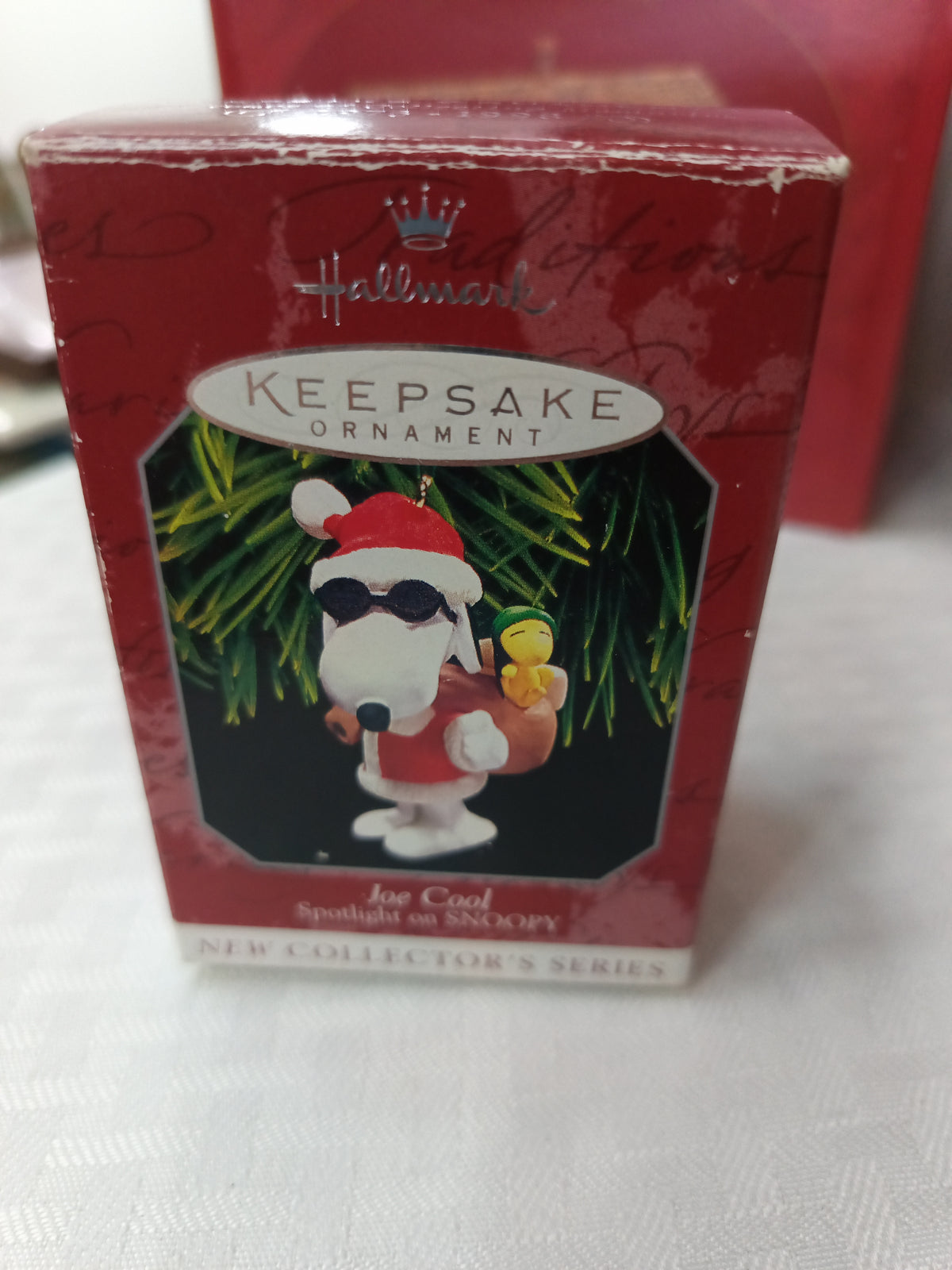 Adornó Navideño de la Colección KEEPSAKE Hallmark Snoopy.