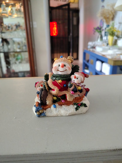 Adorno Navideño (Muñecos De Nieve patinando)