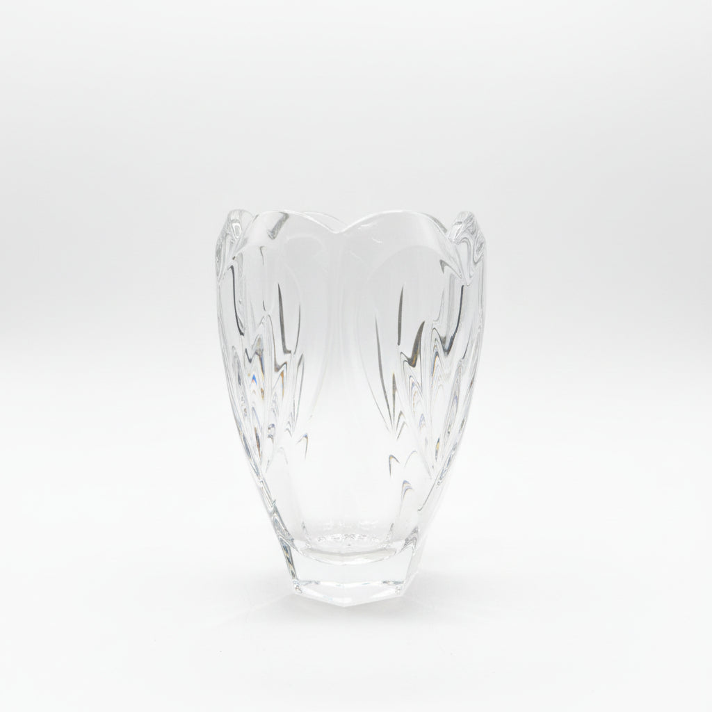 Florero "Sweet Memories" de Marquis by Waterford con 7"de alto y 5"de diametro