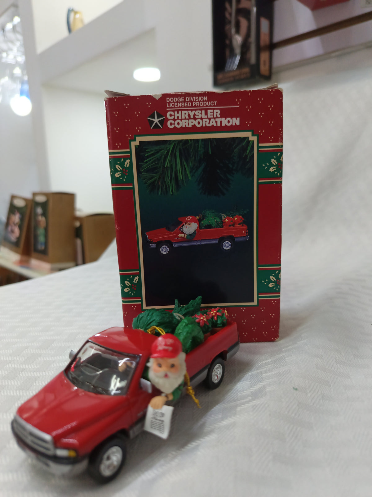 Adornó Navideño de la Colección KEEPSAKE Hallmark Auto Clásico