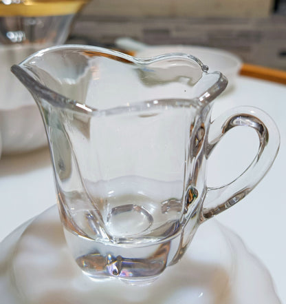 Set de cremera y azucarera de cristal de plomo vintage tiene una altura de 6.35 cm.