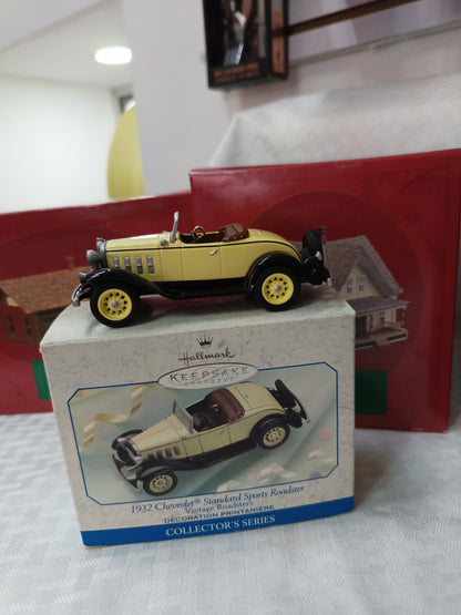 Adornó Navideño de Colección KEEPSAKE Hallmark Auto Clásico