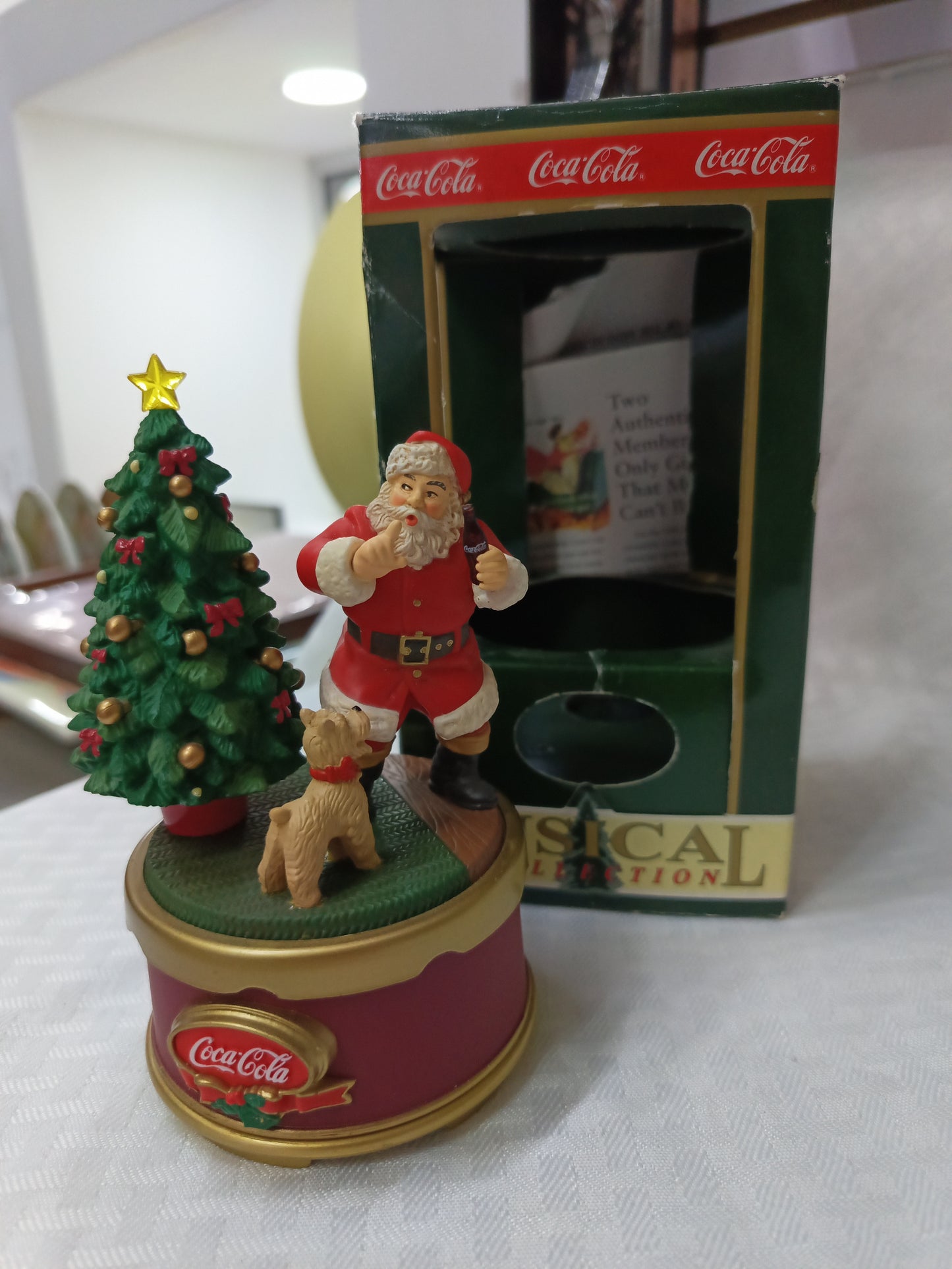 Caja musical Navideña de Cocacola