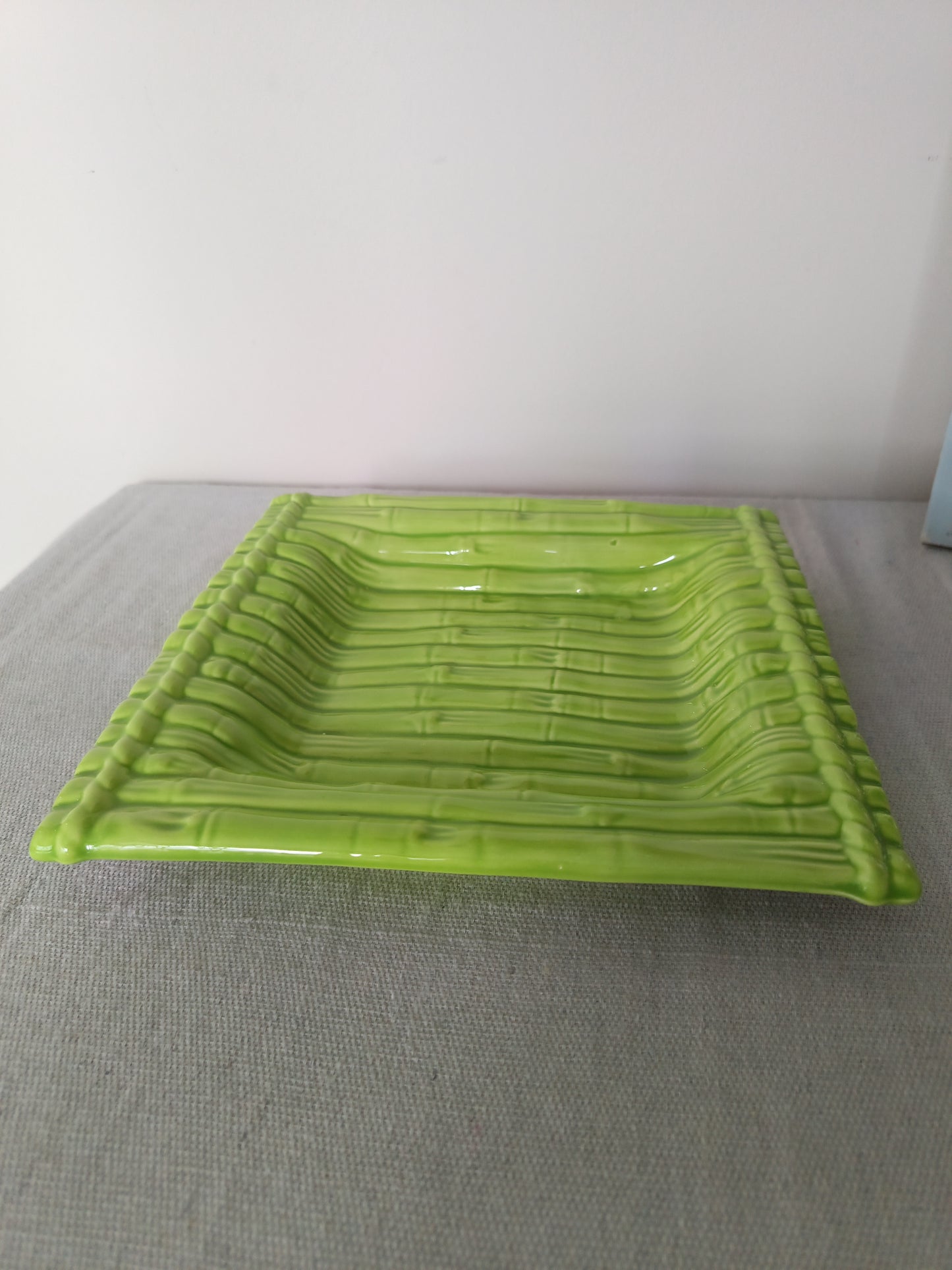 Plato Cuadrado de Cerámica
