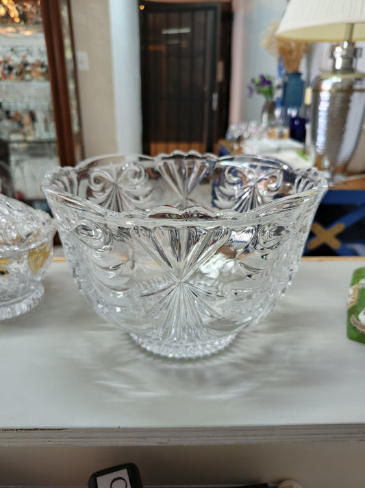 Bowl de cristal tallado a mano "Madrid" de Crystal Clear Industries, con un 24% de óxido de plomo