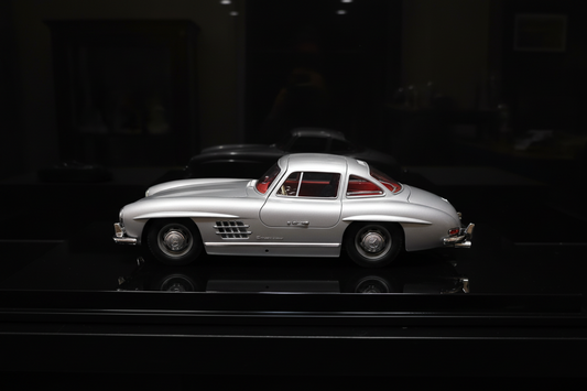 Carro a escala Mercedes-Benz 300 SL