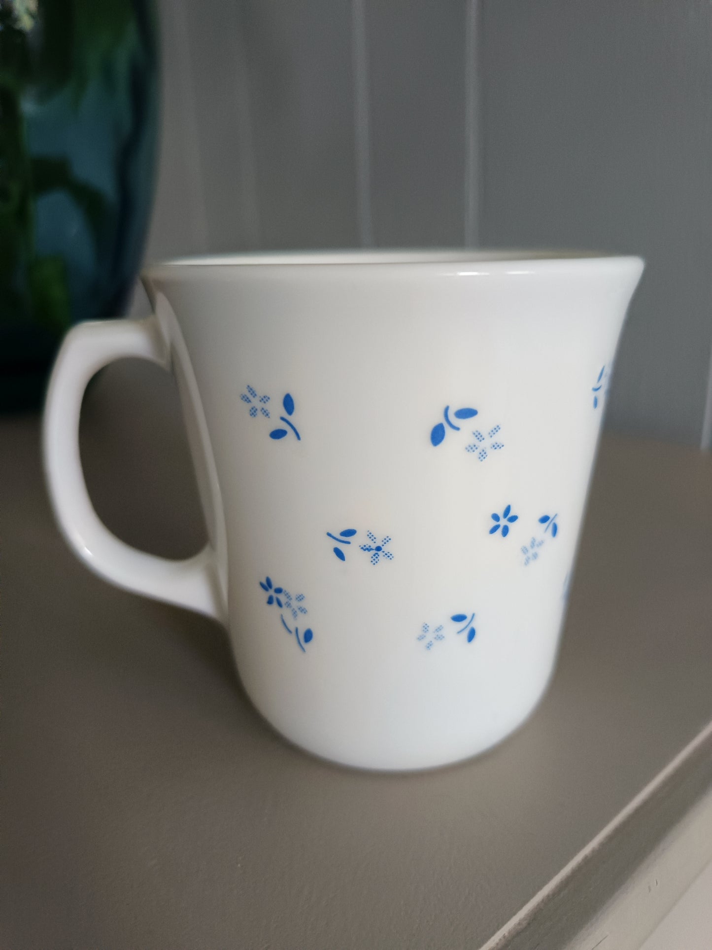 La taza Corning Corelle "Provincial Blue"