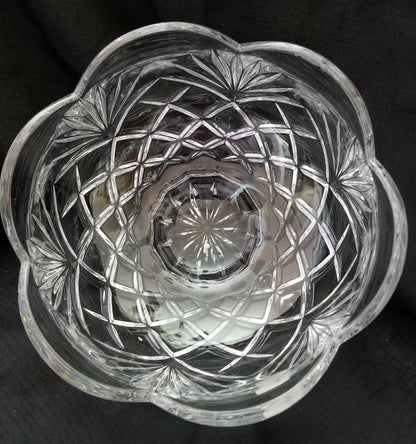 Bowl de cristal American Brillant Cut Glass presenta un diseño vintage de Noritake Hampton, fabricado en Alemania.