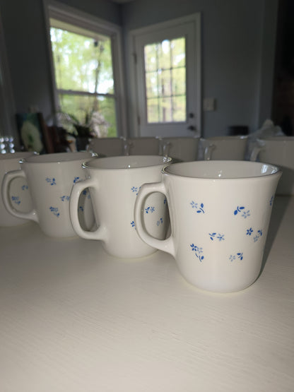 La taza Corning Corelle "Provincial Blue"